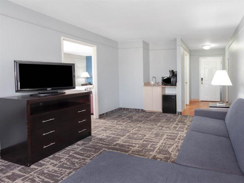 La Quinta By Wyndham Kerrville Eksteriør billede