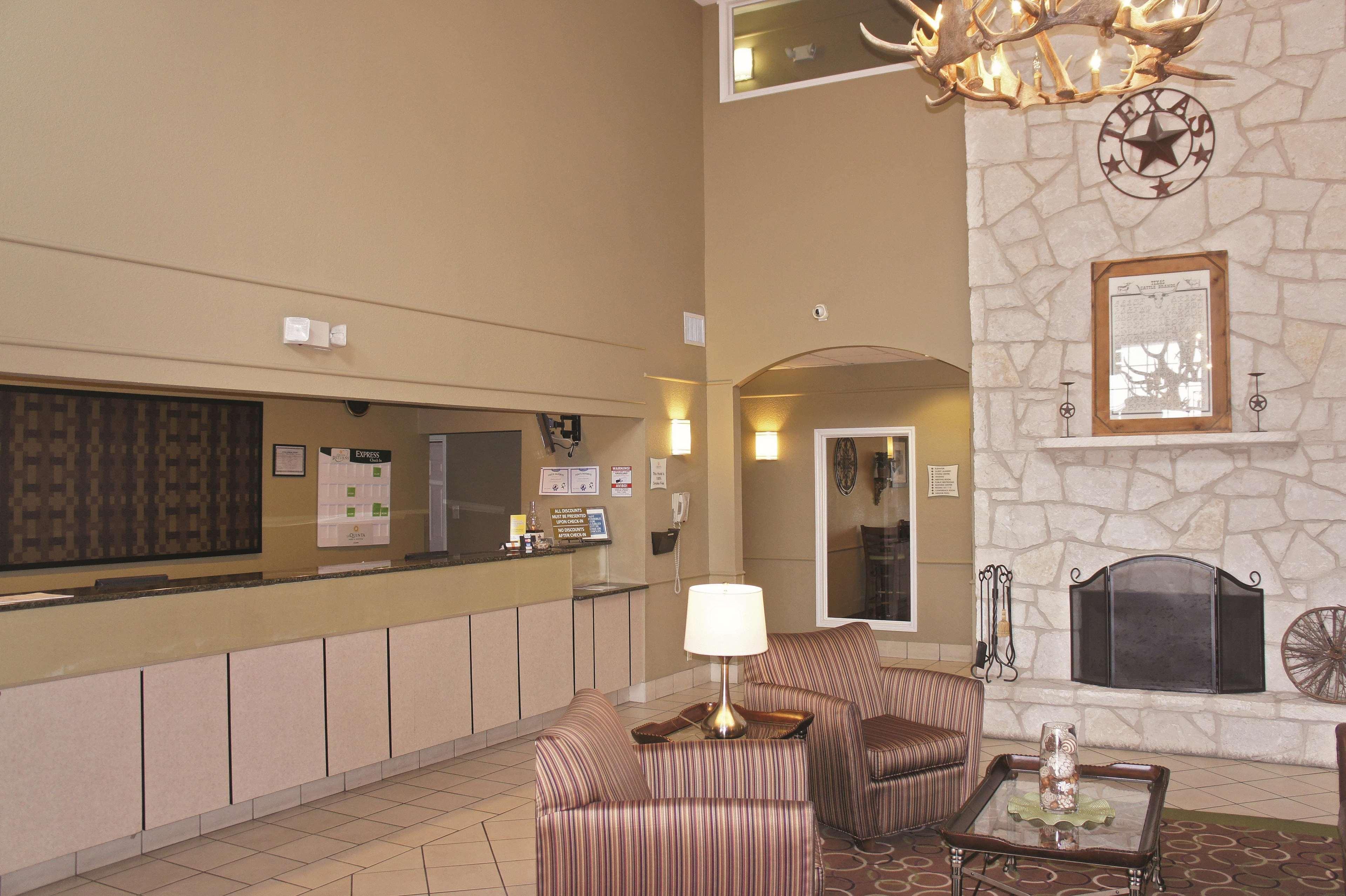 La Quinta By Wyndham Kerrville Eksteriør billede